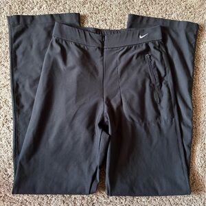 Nike Women’s Black Athletic Pants with Zip Pocket